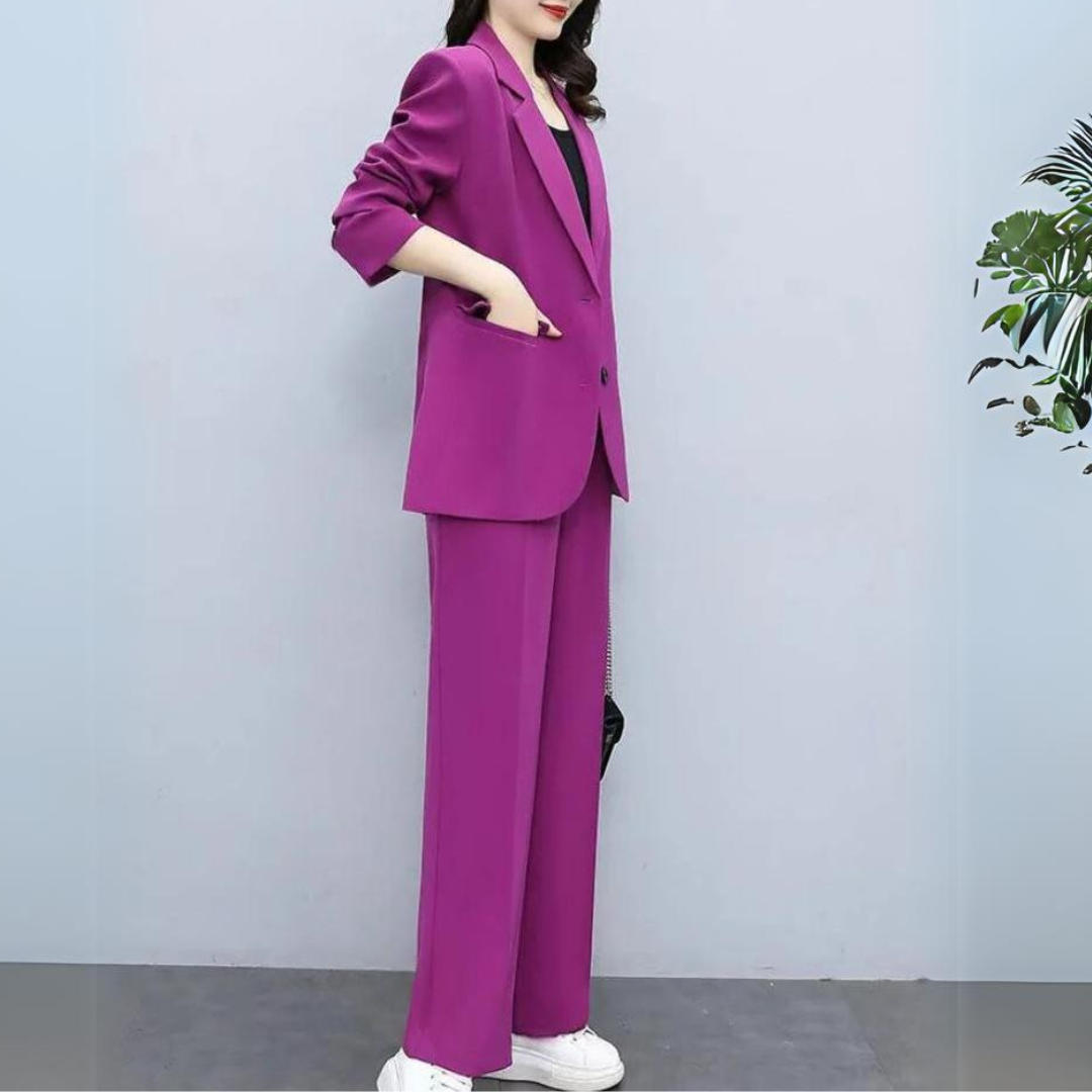 Marta™ | Elegant Kvindelig Komplet