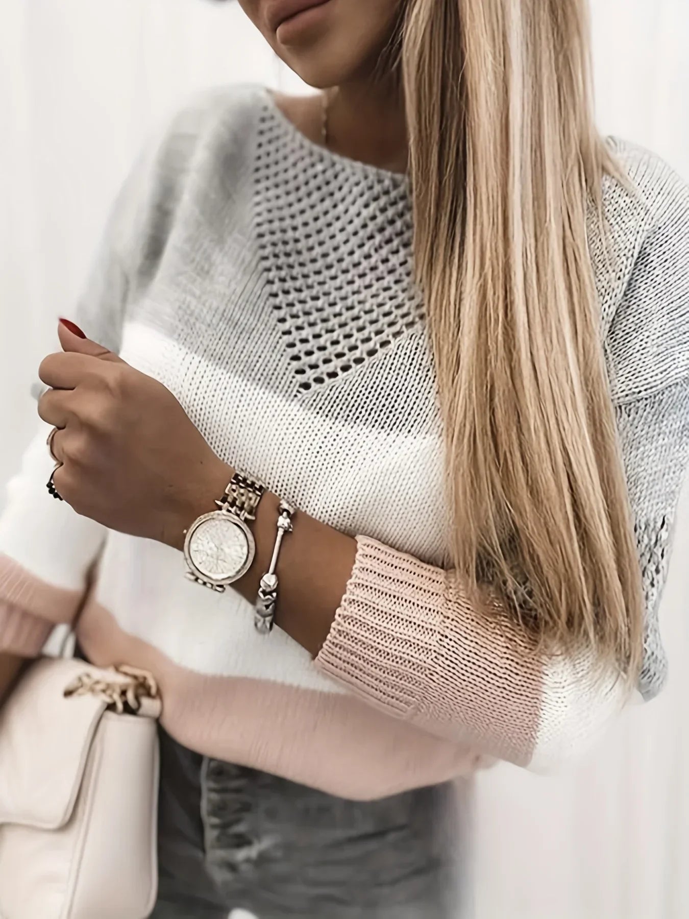Vesterlund™ | Strikket sweater med udskæring